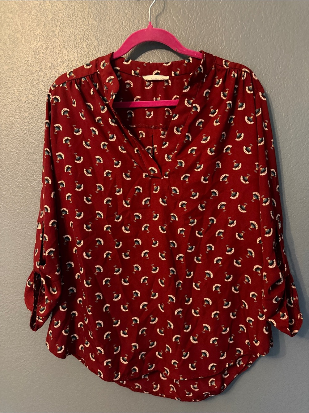 entro Burgundy Printed V-Neck Roll-Tab Blouse